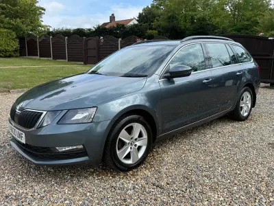 Używany Skoda Octavia SE Technology 115 KM (84 kW) 2020 Szary Kombi
