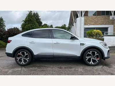Used Renault Arkana R.S. 142 HP (104 kW) 2023 White  SUV