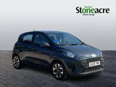Gebraucht Hyundai i10 Advanced 63 PS (46 kW) 2025 Grau Kleinwagen