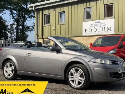 Used Renault Mégane Cabriolet Dynamique 109 HP (80 kW) 2008 Grey Cabriolet