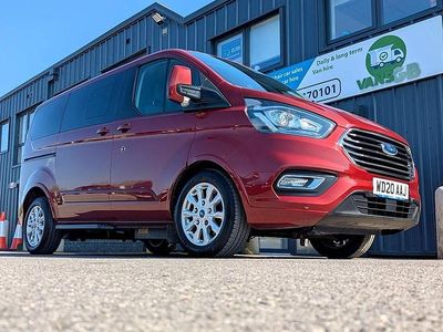 Used Ford Tourneo Titanium 130 HP (95 kW) 2020 Red MPV
