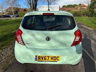Second-hand Vauxhall Viva 75 CP (55 kW) 2017 Verde Hatchback