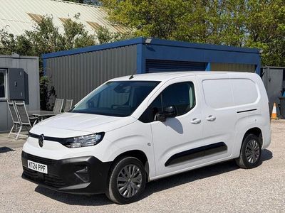 Usado Citroën Berlingo 100 HP (73 kW) 2024 Branco Monovolume