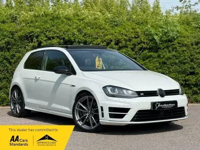 Used VW Golf VII R 295 HP (216 kW) 2016 White Hatchback