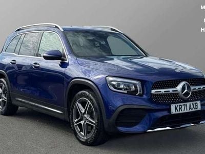 Mercedes GLB220