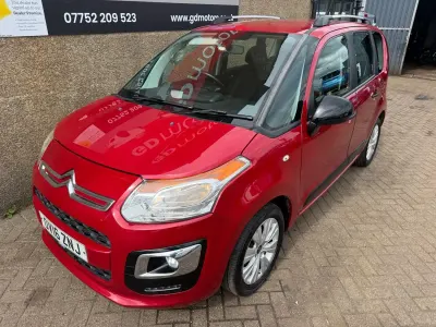 Usado Citroën C3 Picasso 100 CV (73 kW) 2016 Rojo Monovolumen