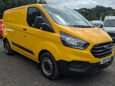 Used Ford Transit Custom 130 HP (95 kW) 2022 Yellow Van