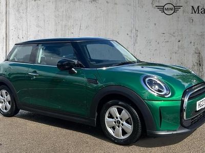 Usado Mini Cooper Classic 136 HP (100 kW) 2023 Verde Citadino
