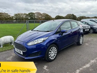 Used Ford Fiesta Style 75 HP (55 kW) 2015 Blue Hatchback