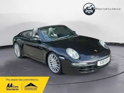 Usado Porsche 911 Carrera S Cabriolet 350 HP (257 kW) 2005 Preto Cabrios