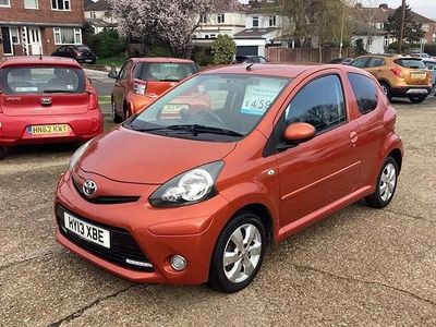 Used Toyota Aygo 68 HP (50 kW) 2013 Orange Hatchback