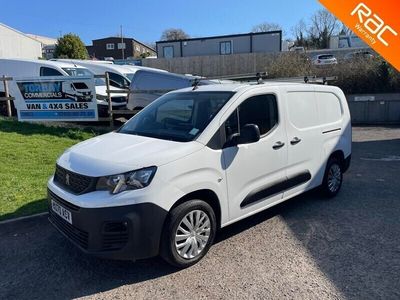 White Used 2020 Peugeot Partner MPV | £7,495 (A bit pricey)