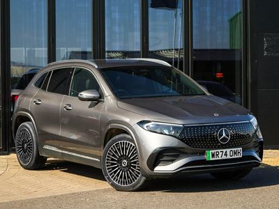 Mercedes EQA250+