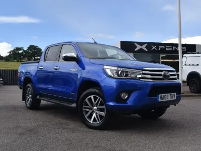 Used Toyota HiLux 150 HP (110 kW) 2018 Blue Pickup
