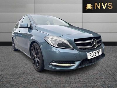 Mercedes B200