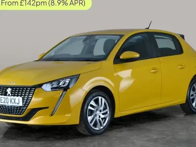 Used Peugeot 208 Active 102 HP (75 kW) 2020 Yellow Hatchback