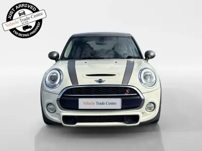 Gebraucht Mini Cooper S Hatch 192 PS (141 kW) 2017 Weiß Kleinwagen