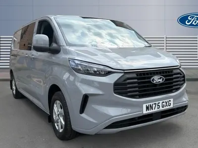 Usado Ford Transit Custom Limited 136 HP (100 kW) 2025 Van