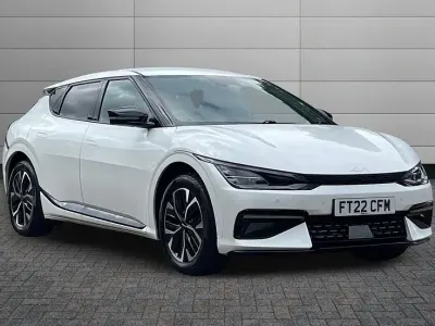 Used Kia EV6 GT-Line 165 kW (225 HP) 2022 White pearl SUV