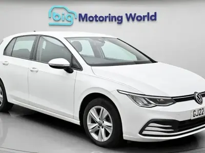 Used VW Golf VIII Life 110 HP (80 kW) 2024 Hatchback