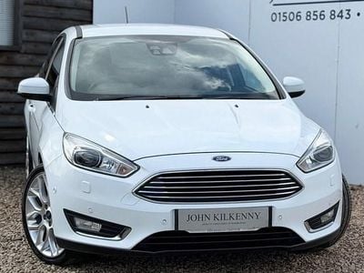 Usado Ford Focus Titanium X 125 CV (91 kW) 2017 Blanco Utilitario