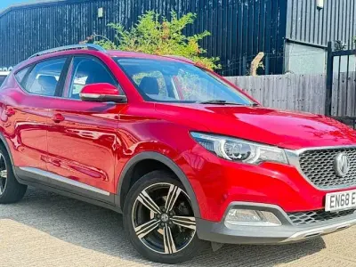 Used MG ZS Exclusive 111 HP (81 kW) 2019 Red SUV