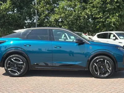 Used Peugeot e-3008 GTi 156 kW (213 HP) 2025 Blue SUV