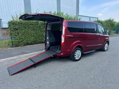 Used Ford Tourneo