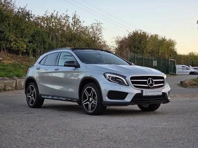 Mercedes GLA220