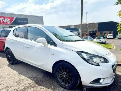Used Vauxhall Corsa 75 HP (55 kW) 2018 White Hatchback