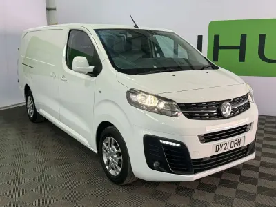 Used Vauxhall Vivaro Sportive 100 HP (73 kW) 2021 White MPV