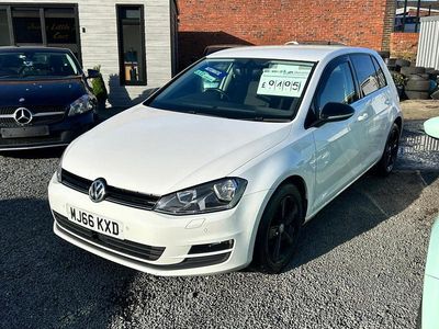 Used VW Golf VII Edition 110 HP (80 kW) 2016 White Hatchback