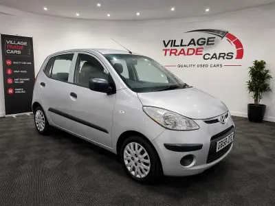 Gebraucht Hyundai i10 Classic 77 PS (56 kW) 2010 Silber Kleinwagen