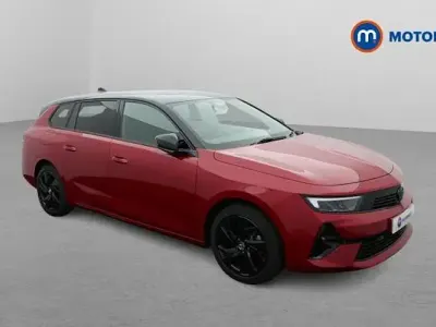 Used Vauxhall Astra 131 HP (96 kW) 2024 Red Estate