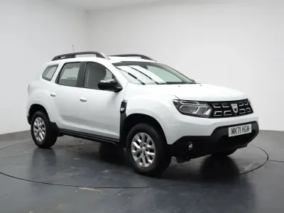 Usado Dacia Duster Comfort 90 HP (66 kW) 2021 Branco SUV