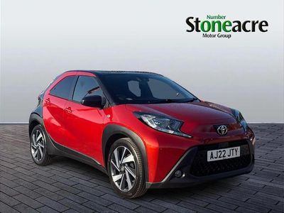 Used Toyota Aygo X 72 HP (52 kW) 2022 Red SUV