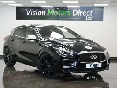Infiniti Q30