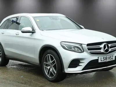 Second-hand Mercedes GLC220 AMG line 170 CP (125 kW) 2018 Argintiu SUV