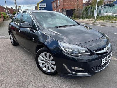 Used Vauxhall Astra Elite 165 HP (121 kW) 2013 Black Hatchback