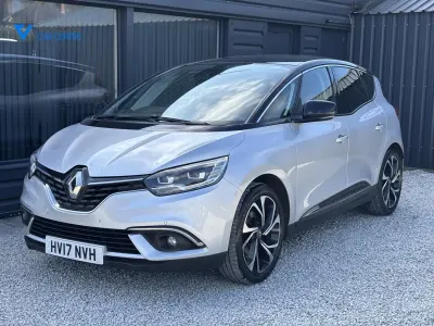 Gebraucht Renault Scénic IV Signature 130 PS (95 kW) 2017 Schwarz Van / Kleinbus