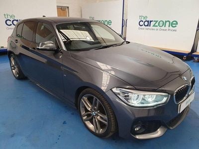 Begagnad BMW 120 M Sport 2018 Grå Halvkombi