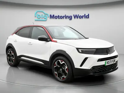 Used Vauxhall Mokka SRi 100 kW (136 HP) 2022 White SUV