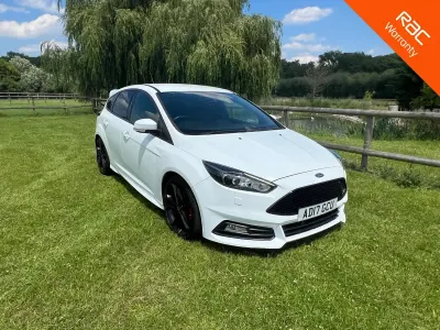 Used Ford Focus ST 2017 White Hatchback
