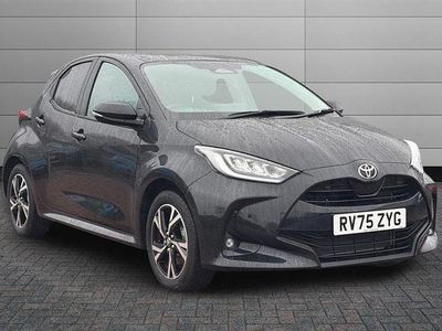 Used Toyota Yaris Hybrid Design 116 HP (85 kW) 2025 Black Hatchback
