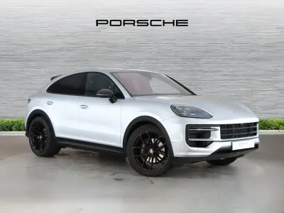 Used Porsche Cayenne 353 HP (259 kW) 2025 Dolomite silver metallic SUV