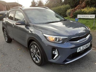 Grey Used 2022 Kia Stonic SUV | £13,695 (Fair price)