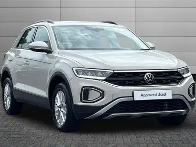 Usado VW T-Roc Life 150 HP (110 kW) 2023 Cinzento SUV