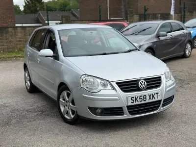 Used VW Polo Match 80 HP (58 kW) 2008 Silver Hatchback