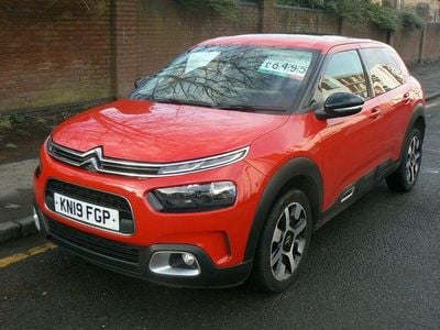 Używany Citroën C4 Cactus Flair 110 KM (80 kW) 2019 Czerwony Hatchback