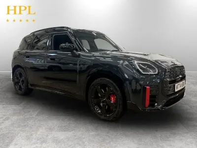 Begagnad Mini John Cooper Works 300 HK (220 kW) 2024 Grå Halvkombi